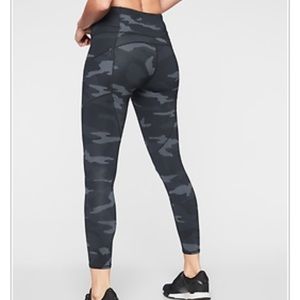 7/8 camo contender leggings